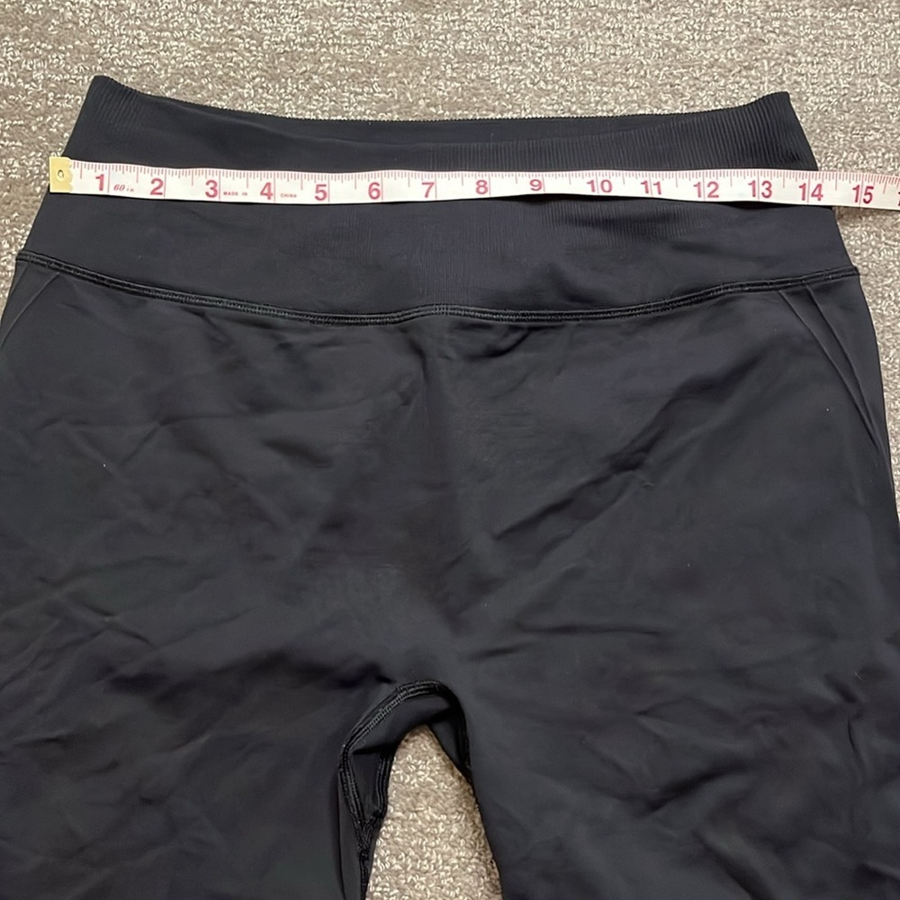 Lululemon Women’s Ebb to Street Tight Shine Legging Size 6 - Picture 3 of 9